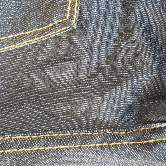 Carmar dark wash skinny cropped jeans size 26 - Picture 9 of 10